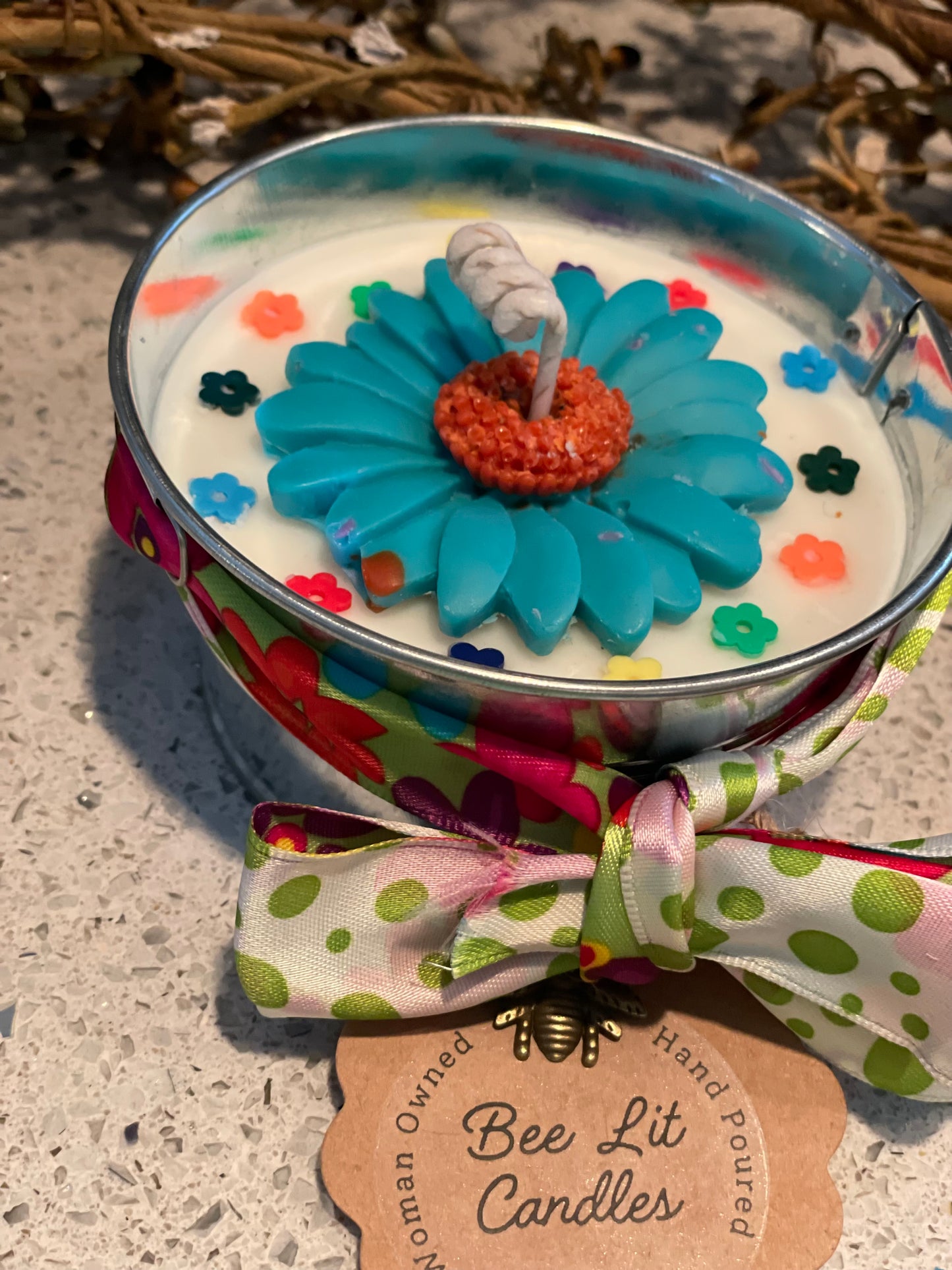 Hippie Chic Galvanized Pail Candle (Blue Flower)