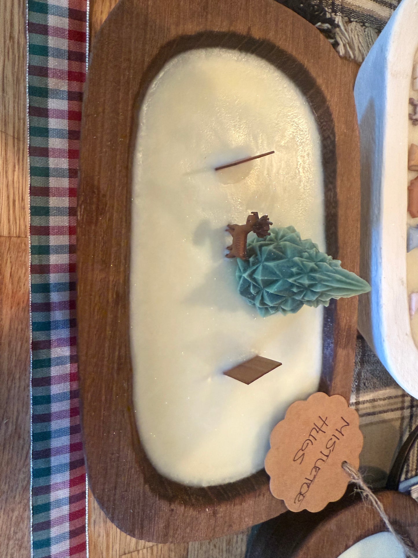 Mistletoe Hugs Wood Bowl