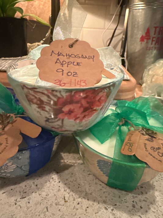 Mahogany Apple Spring Bowl Candle (9oz)