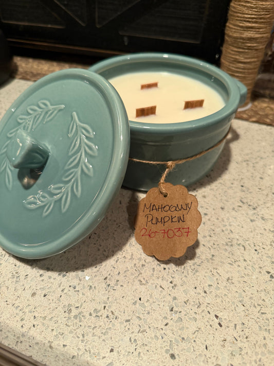 Mahogany Pumpkin Turquoise Crock Candle