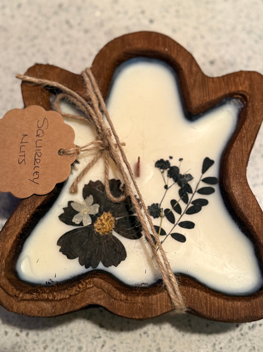 Squirrley Nuts Ghost Wood Bowl Candle (Black and White Florals)