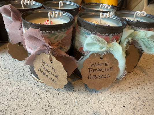 White Peach & Hibiscus CANdles