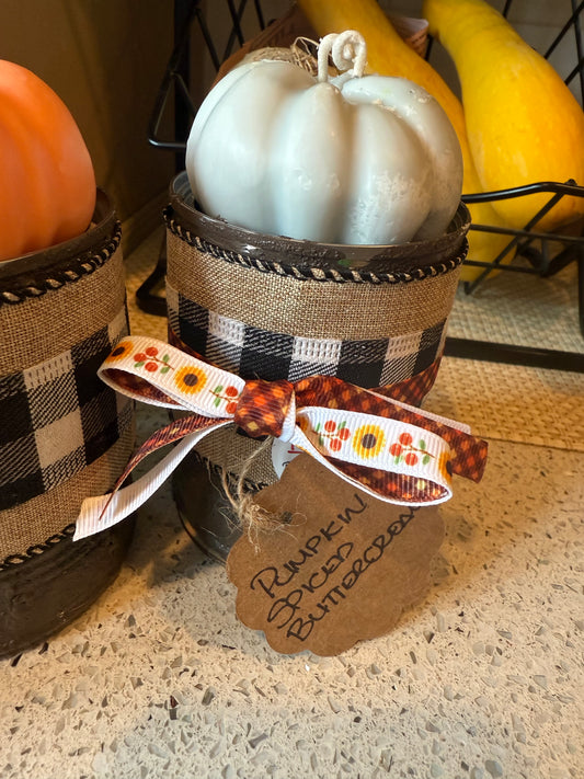 Pumpkin Spiced Buttercream CANdle 12oz