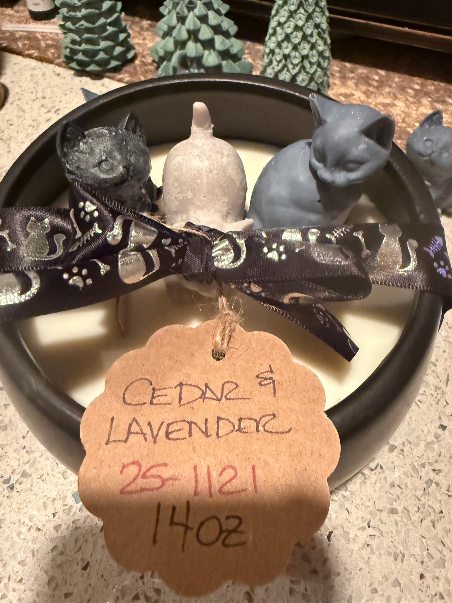 Cedar & Lavender Black Candle